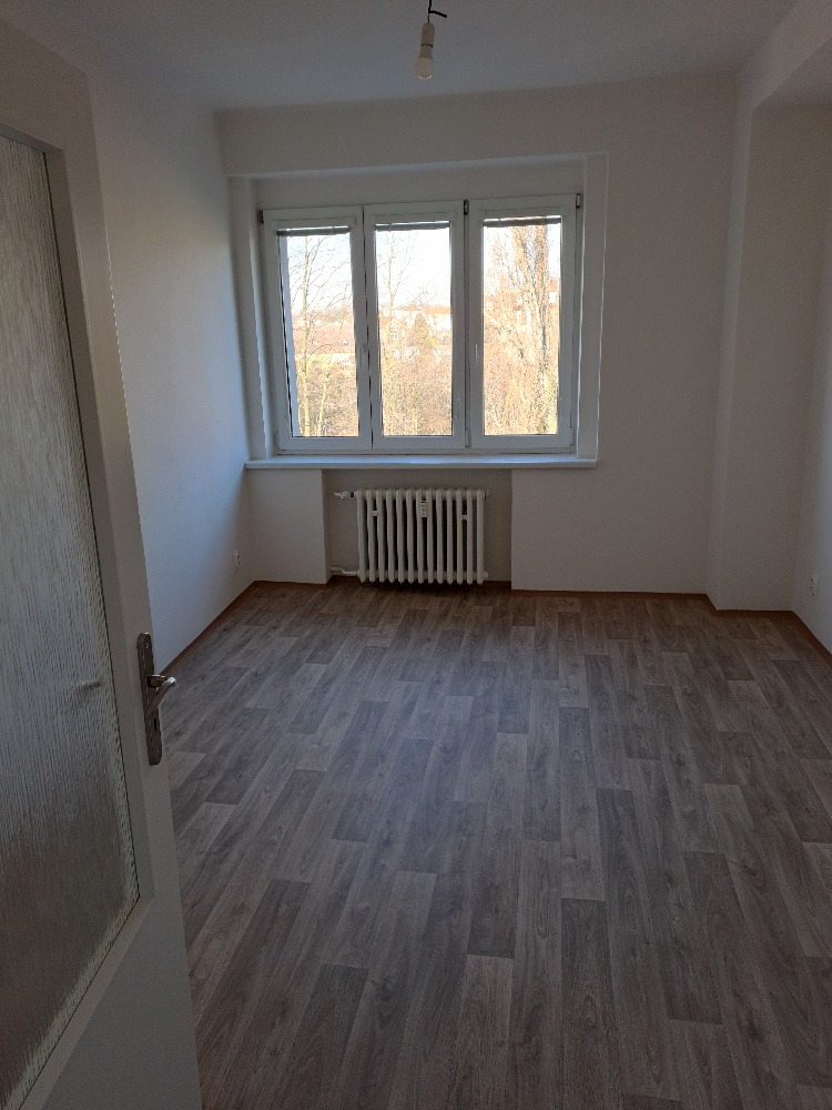 638834982206589556_byt č. 15 Navrátilova 1375 Slaný (2).jpg